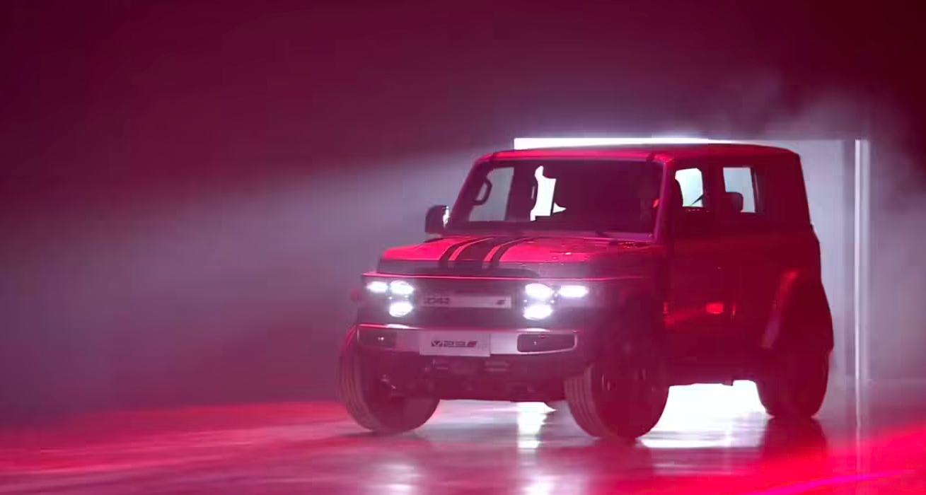 奇瑞iCAR超级V23 “方盒子” SUV上市，4.5秒破百！12.28 万起